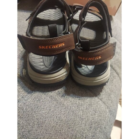 Skechers Relaxed fit with Luxe Foam Sandals Mens Size 13 Brown Black Summer ☀️ - Picture 8 of 14